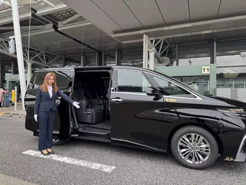 Japan Kansai Airport (KIX)・Osaka International Itami Airport (ITM) Airport Pickup Service – Information & Experience Details